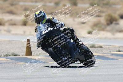 media/Oct-02-2025-Racers Edge (Thu) [[2c91cb6ab3]]/3-B Group/Session 3-Turn 16 (12pm)/